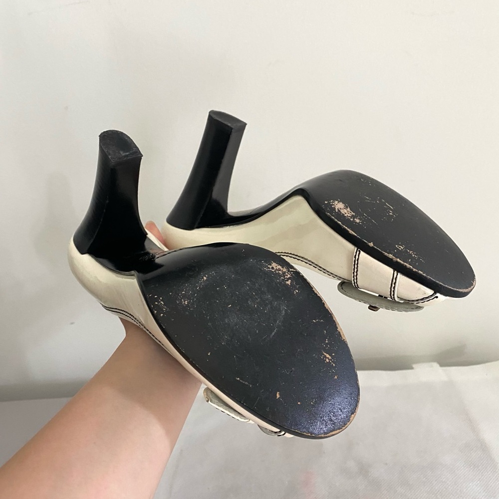 Authentic Fendi heels - Picture 9 of 12